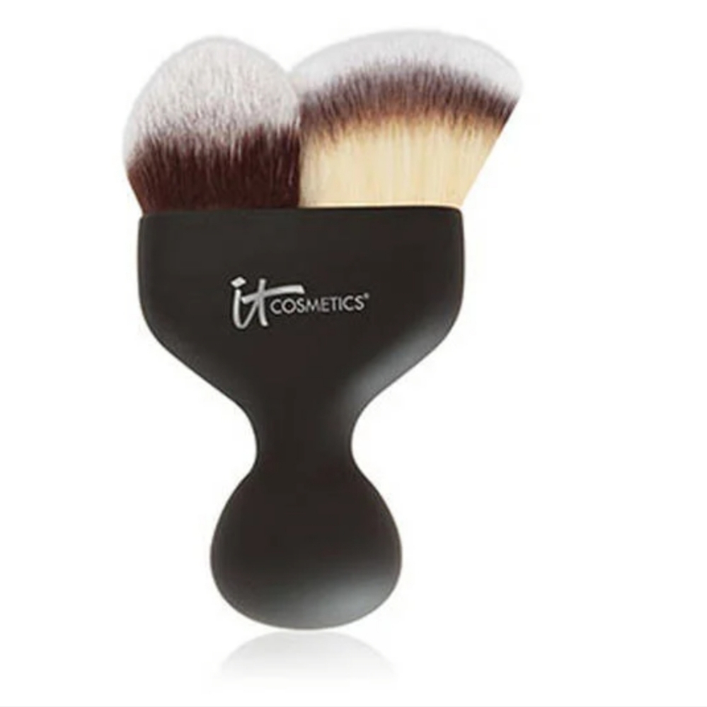IT Cosmetics Make-up Heavenly Luxe Hello Cheekbones Contour brush #19